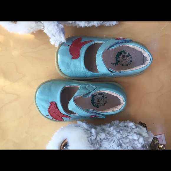 Size 5 Livie & Luca Pio Pio *robins egg blue* rare - Picture 6 of 8